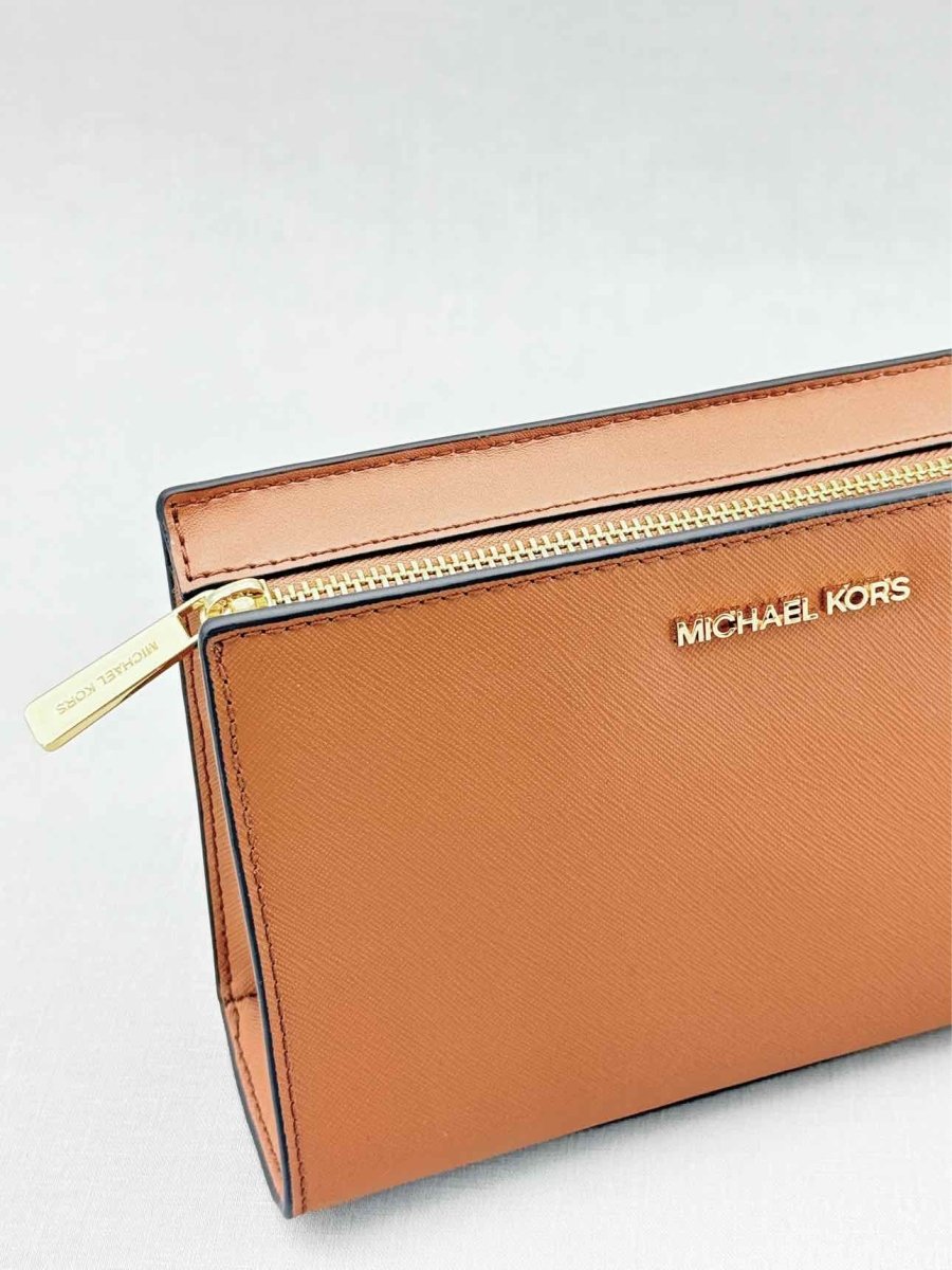 Pre - loved MICHAEL KORS Brown Crossbody at Reems Closet