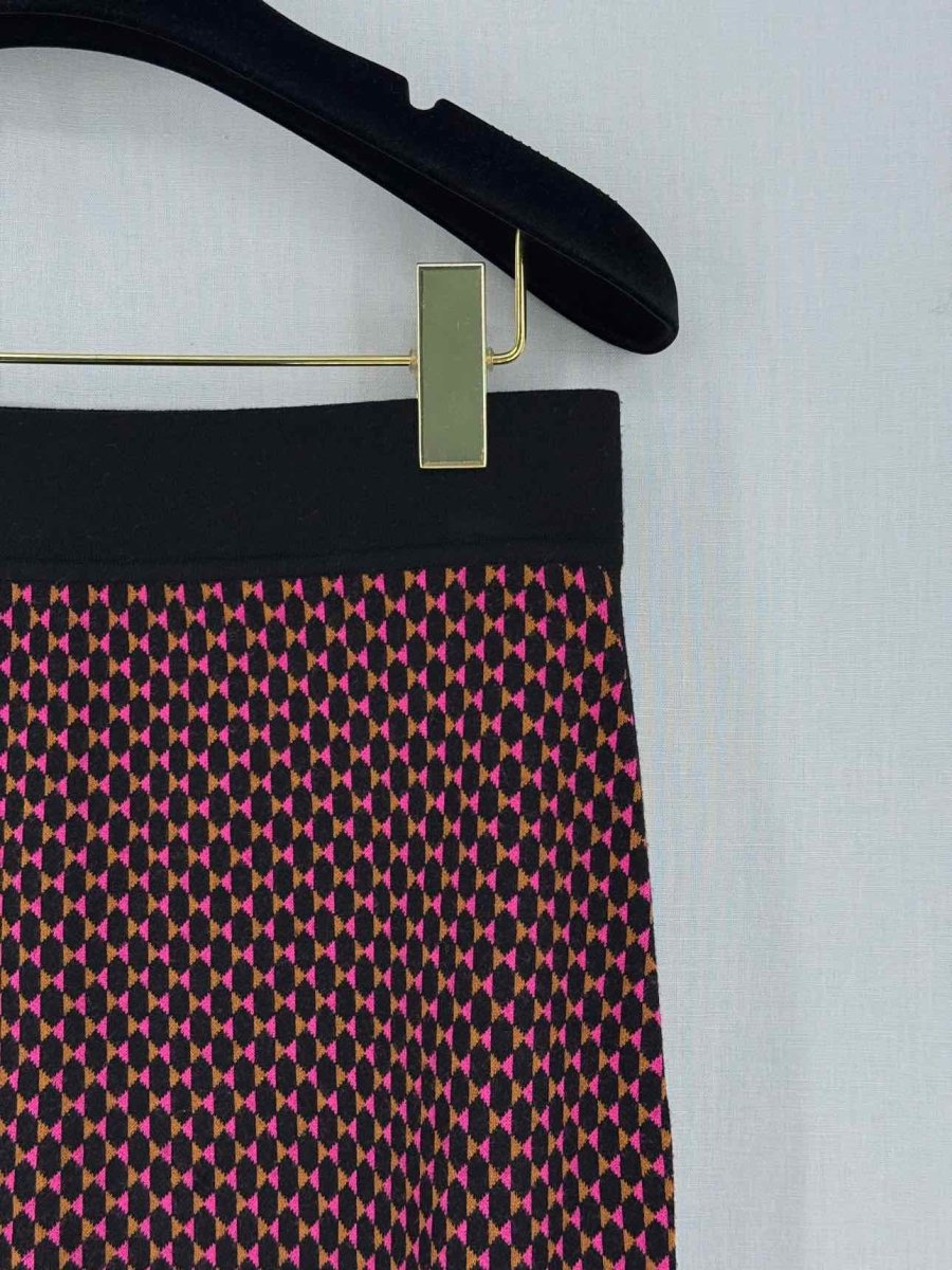 Pre - loved MICHAEL KORS COLLECTION Size Medium Outfit Set at Reems Closet