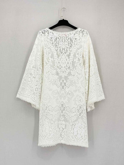 Pre-loved MISS JUNE White Size Small Coverup at Reems Closet