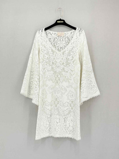 Pre-loved MISS JUNE White Size Small Coverup at Reems Closet