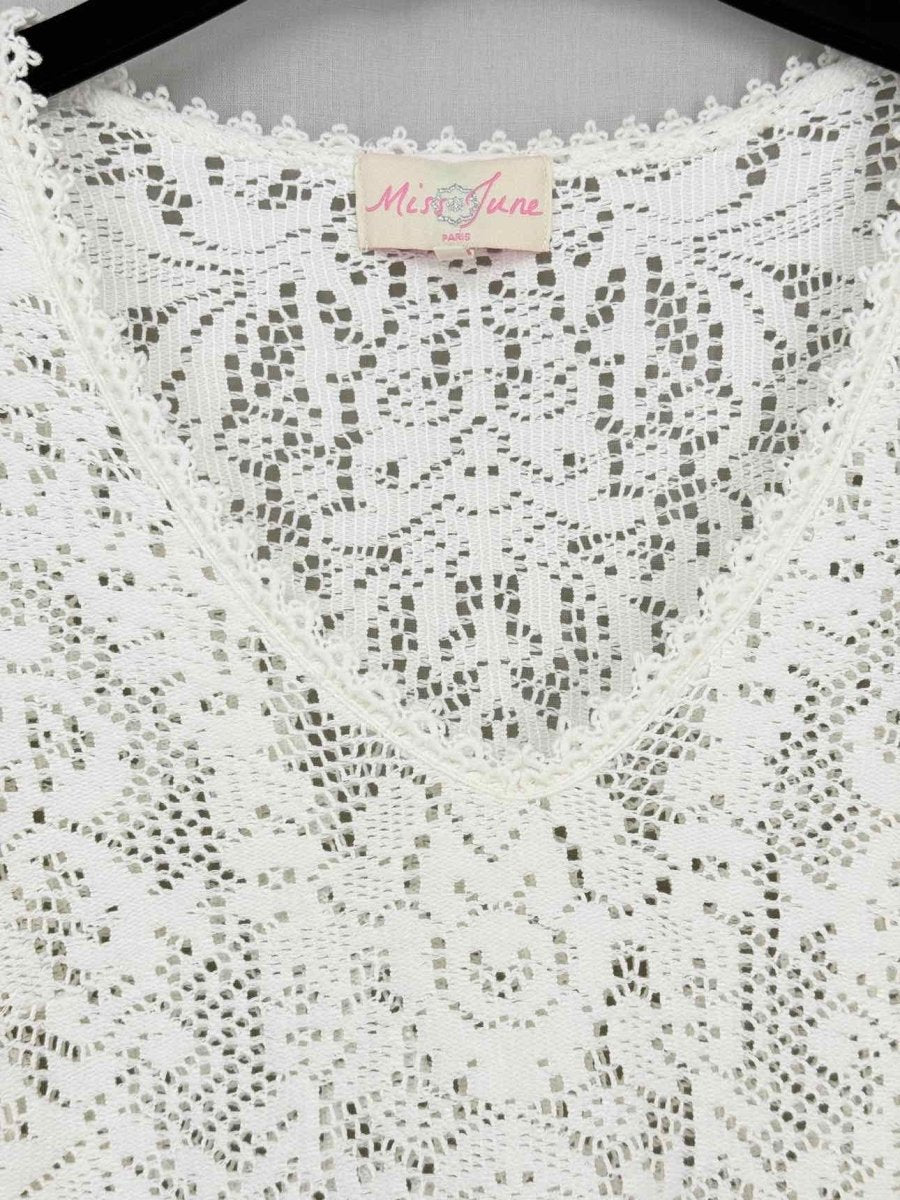 Pre-loved MISS JUNE White Size Small Coverup at Reems Closet