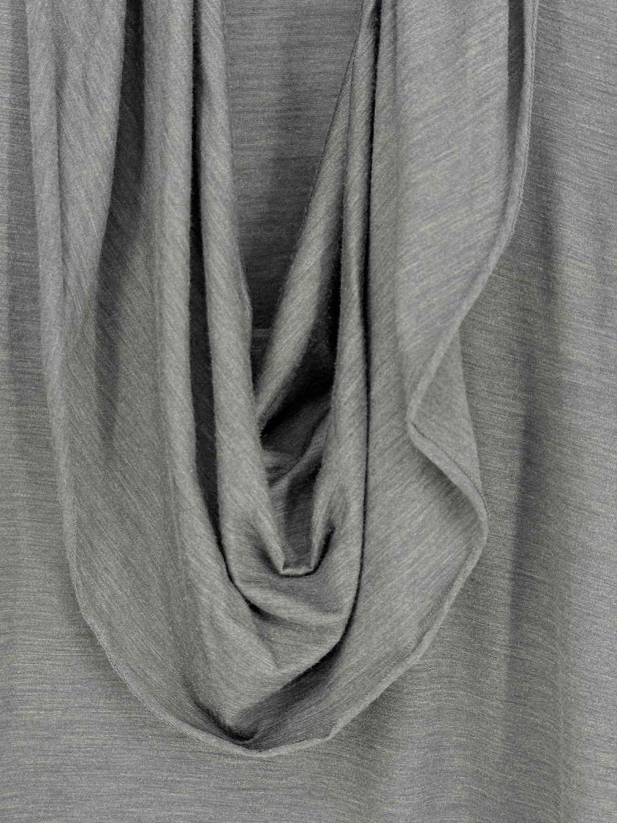 Pre-loved MISSONI Grey Size US 2 Top at Reems Closet