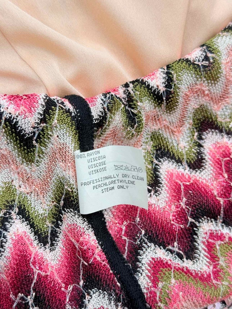 Pre-loved MISSONI Pink Multicolor Zigzag Size US 6 Short Dress at Reems Closet