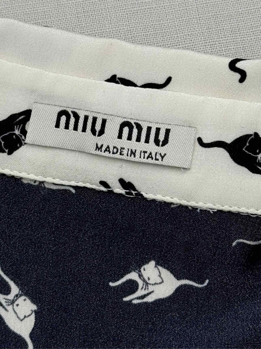 Pre-loved MIU MIU 2016 Black & White Size US 10/4 Outfit Set at Reems Closet