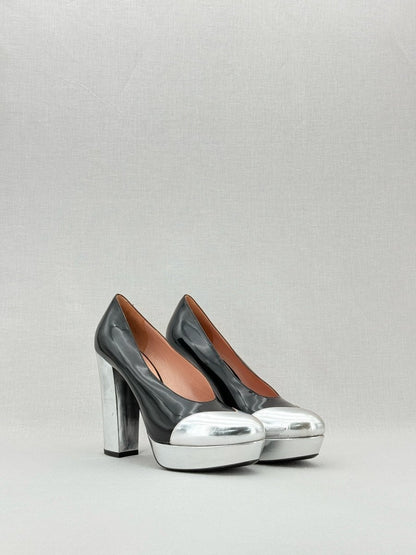 Pre - loved MIU MIU Black & Silver EU 40 Pumps at Reems Closet