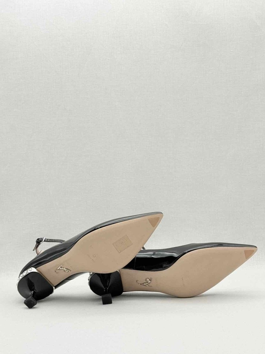 Pre - loved MIU MIU Black Size EU 41 Pumps at Reems Closet