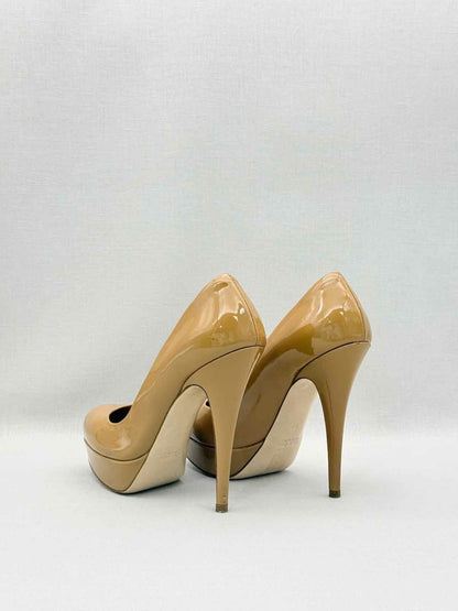 Pre-loved MIU MIU Cammeo Brown Size EU 37 Pumps at Reems Closet