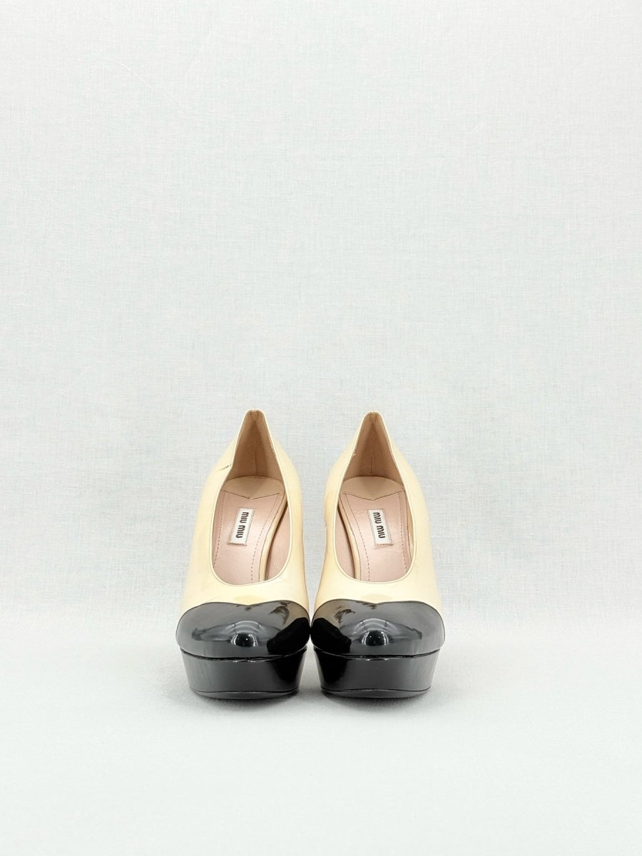 Pre - loved MIU MIU Cream & Black EU 40 Pumps at Reems Closet