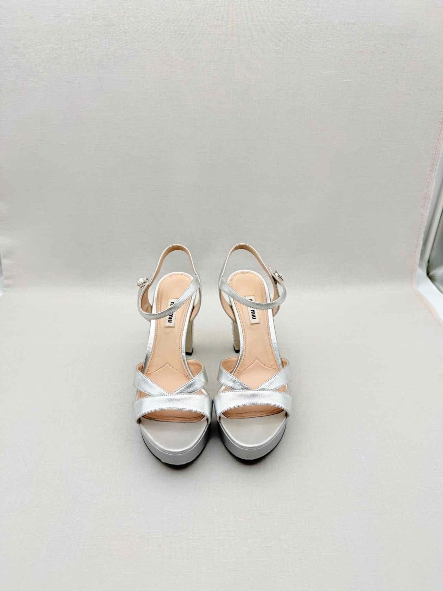 Pre - loved MIU MIU Metallic Silver Size EU 40 Platform Sandals at Reems Closet