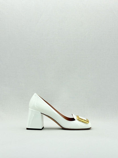 Pre - loved MIU MIU White Size EU 36 Pumps at Reems Closet