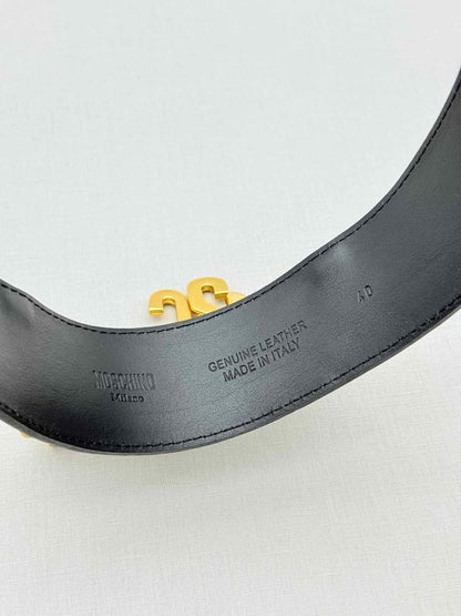 Pre - loved MOSCHINO Black Belt at Reems Closet