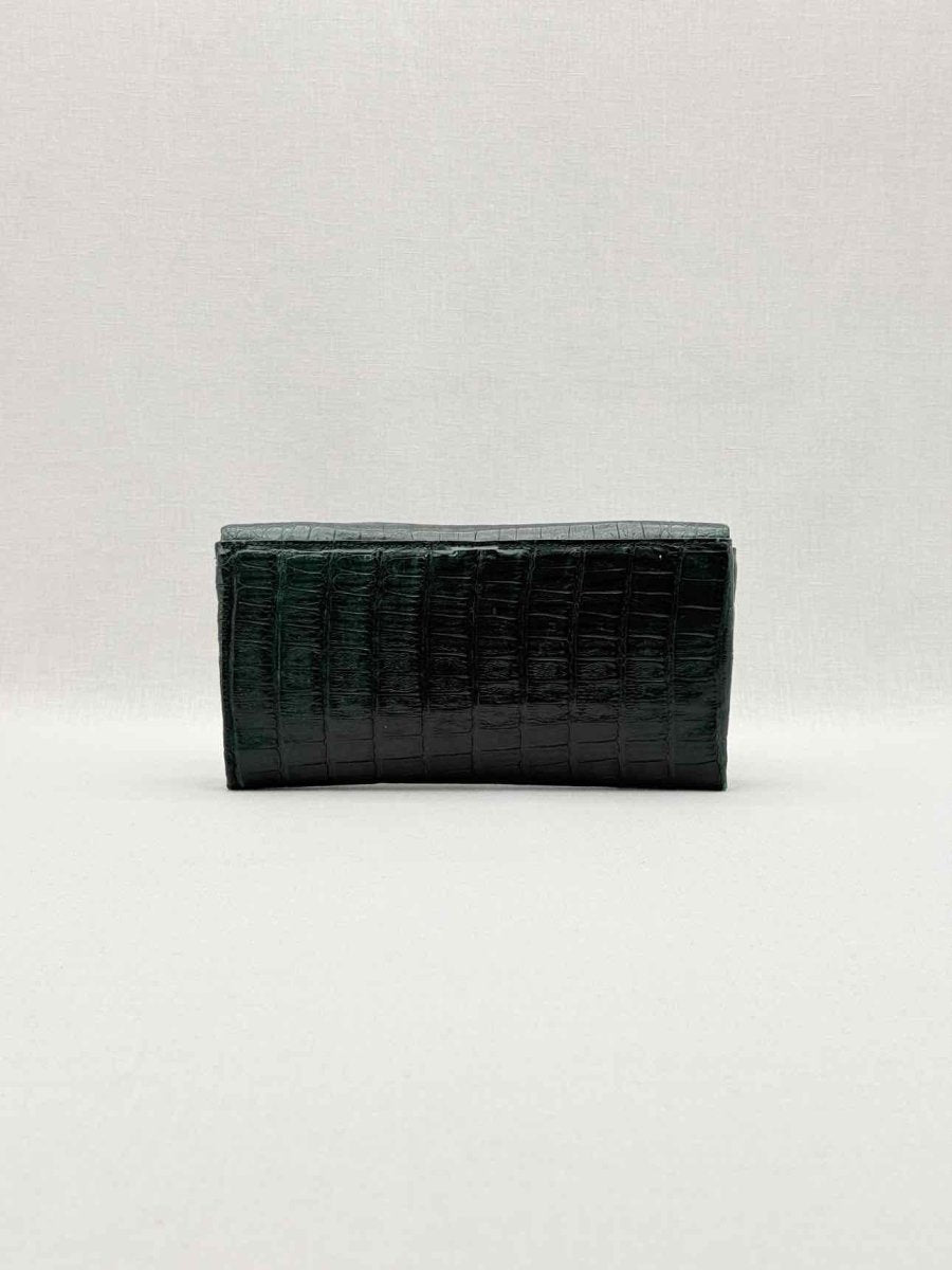 Pre-loved NANCY GONZALEZ Green Clutch at Reems Closet