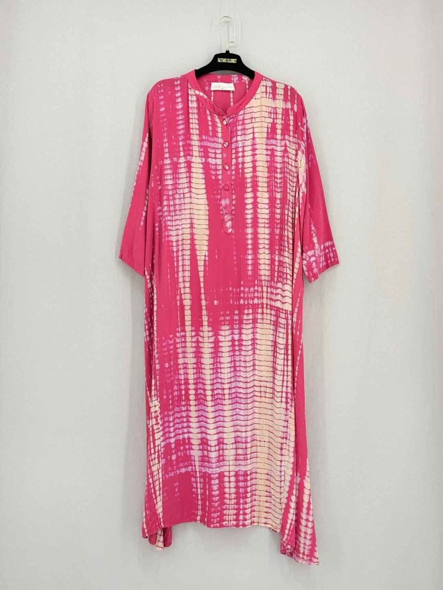 Pre - loved NATALIE MARTIN Red Multicolor Size Medium Midi Dress at Reems Closet