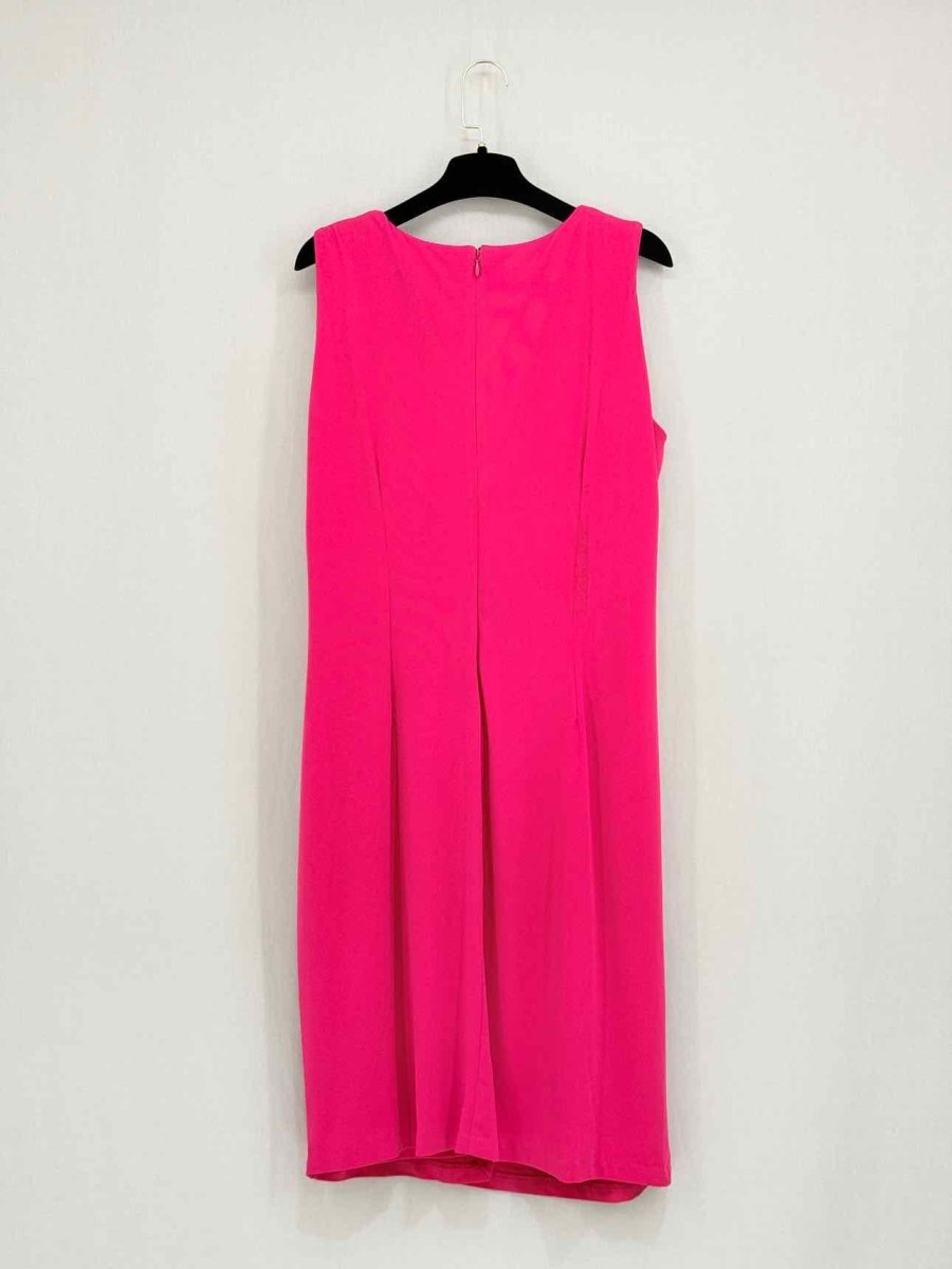 Pre - loved NEIMAN MARCUS Pink Size US 12 Knee Length Dress at Reems Closet