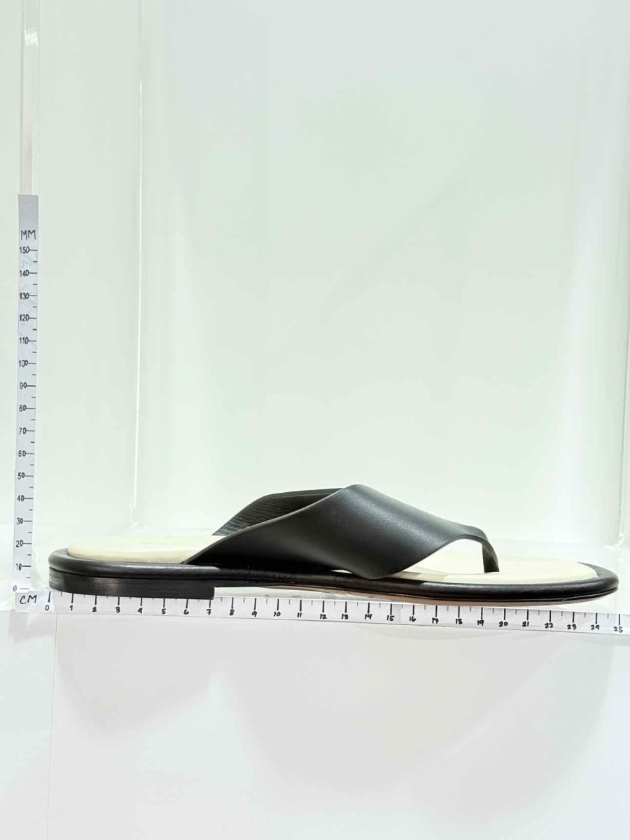 Pre - loved NEOUS Lanke Black Size EU 36 Flats at Reems Closet