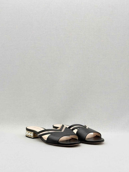 Pre - loved NICHOLAS KIRKWOOD Black Size EU 36 Slides at Reems Closet