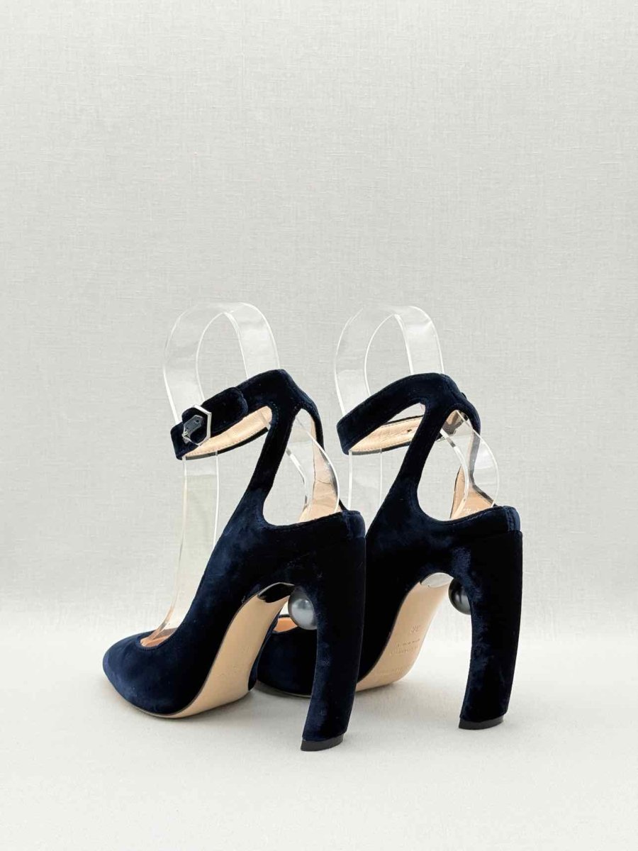 Pre - loved NICHOLAS KIRKWOOD Lola Navy Size EU 38 Pumps at Reems Closet