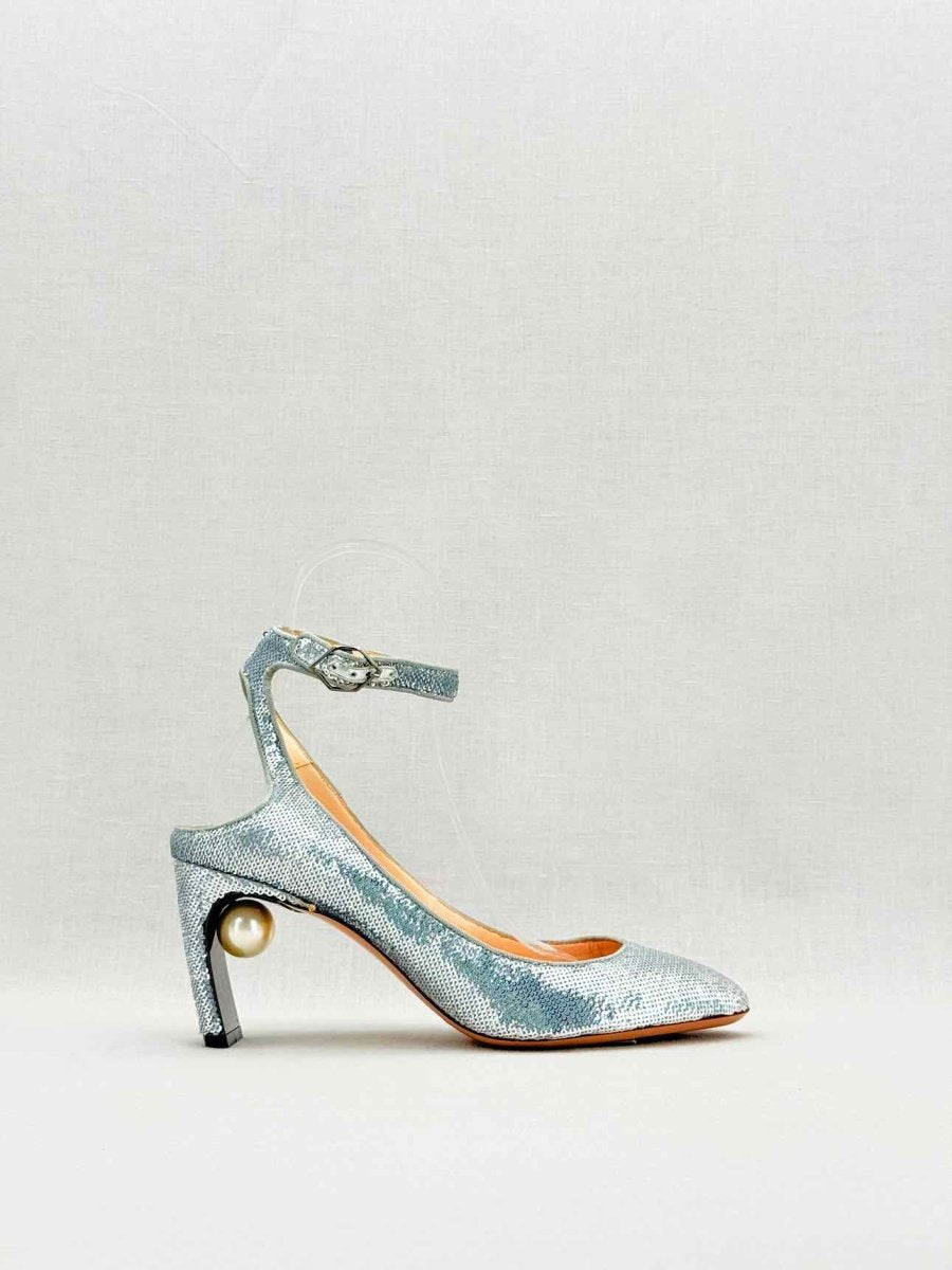 Pre - loved NICHOLAS KIRKWOOD Silver Size EU 40 Heeled Shoes at Reems Closet