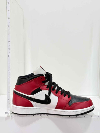 Pre - loved NIKE Classic Red & Black Size EU 44 Sneakers at Reems Closet
