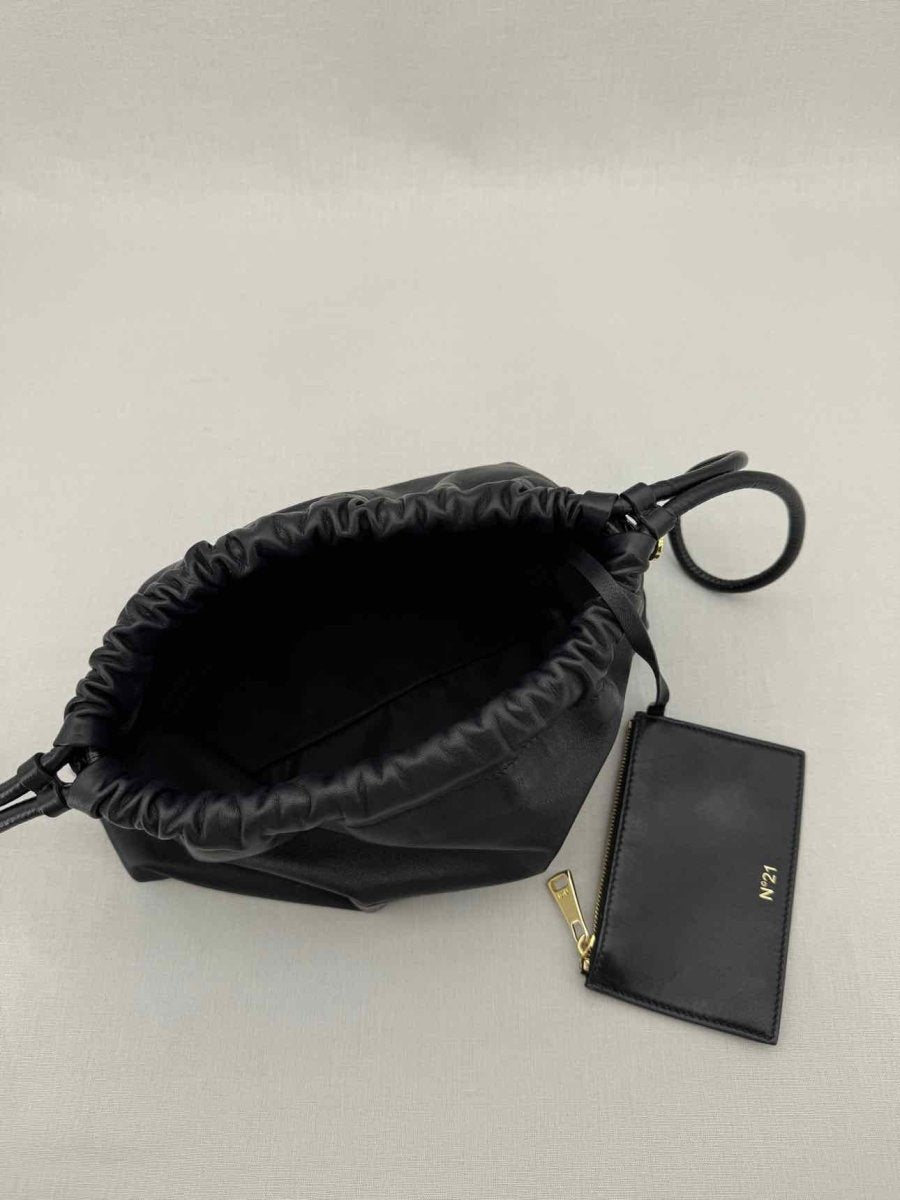 Pre - loved NO21 Eva Black Crossbody at Reems Closet