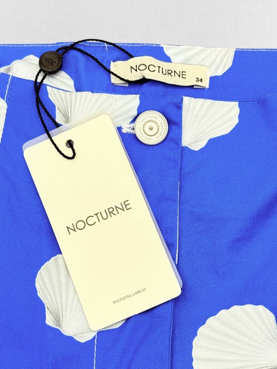 Pre - loved NOCTURNE Blue w/ White Seashell Print US 4 Outfit Set at Reems Closet