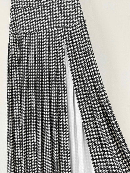 Pre - loved NORMA KAMALI Grace Black & White Size XSmall Long Skirt at Reems Closet