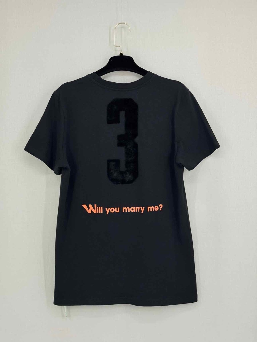 Pre - loved OFF - WHITE Black Will you marry me? Size Medium T-shirt at Reems Closet
