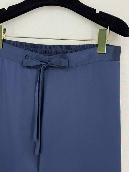 Pre-loved OLIVIA VON HALLE Coco Navy Blue Size US 6 Outfit Set at Reems Closet