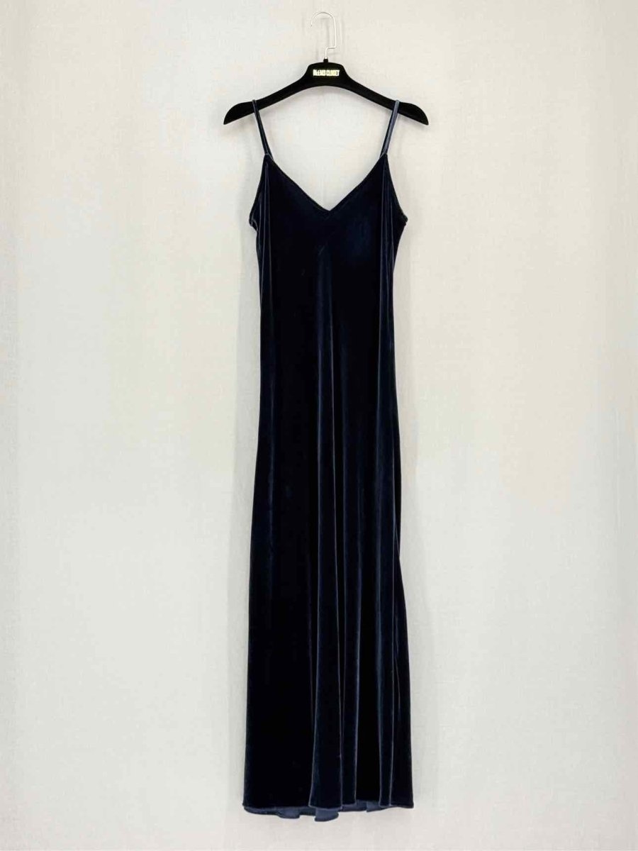 Pre-loved OLIVIA VON HALLE Navy Blue Size Medium Midi Dress at Reems Closet