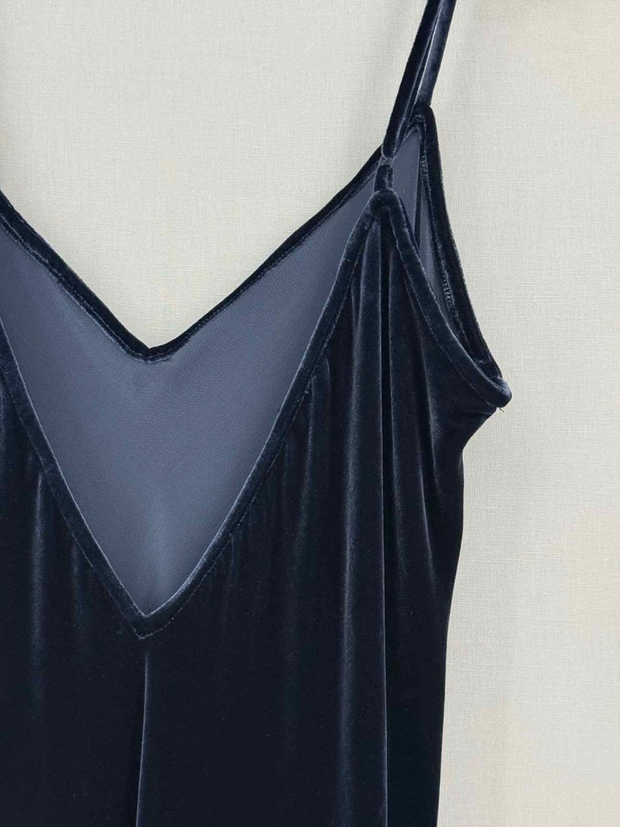 Pre-loved OLIVIA VON HALLE Navy Blue Size Medium Midi Dress at Reems Closet