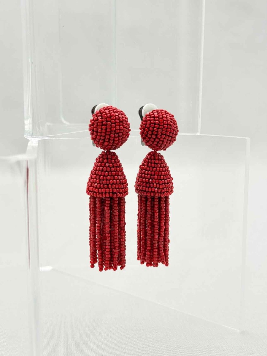 Pre-loved OSCAR DE LA RENTA Fashion Earrings at Reems Closet