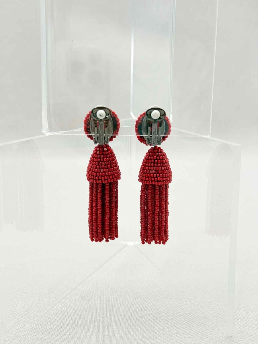 Pre-loved OSCAR DE LA RENTA Fashion Earrings at Reems Closet