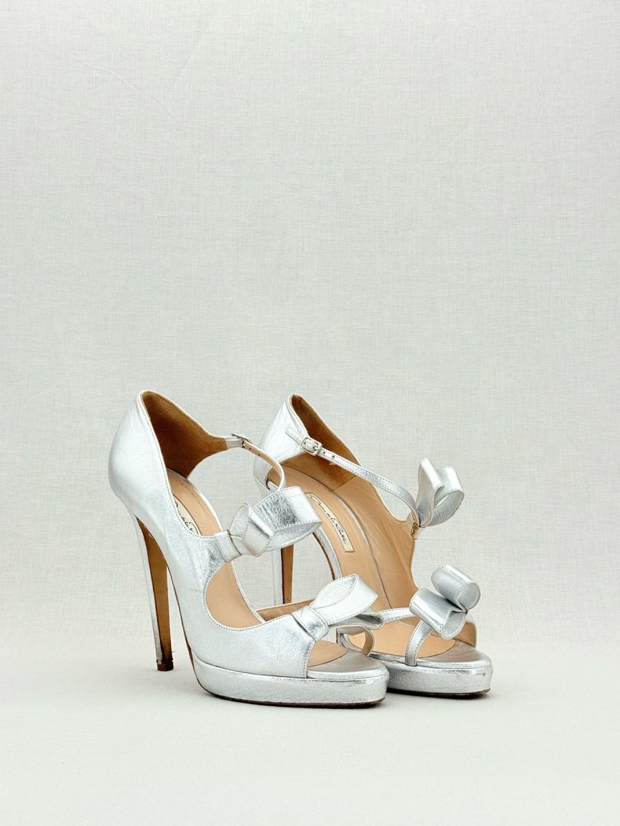 Pre - loved OSCAR DE LA RENTA Silver Size EU 40 Heeled Sandals at Reems Closet
