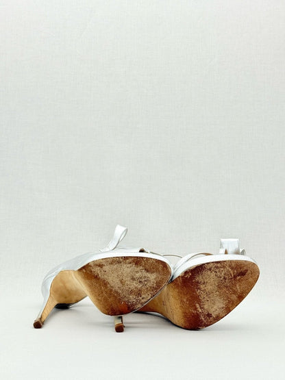 Pre - loved OSCAR DE LA RENTA Silver Size EU 40 Heeled Sandals at Reems Closet