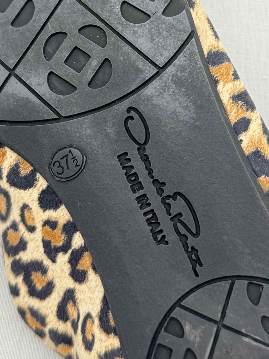 Pre - loved OSCAR DE LA RENTA Size EU 37.5 Ballet Flats at Reems Closet