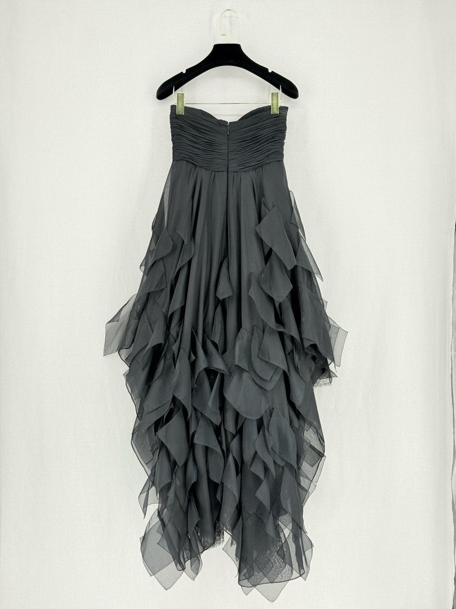 Pre - loved OSCAR DE LA RENTA Vintage Black Size US 6 Midi Dress at Reems Closet
