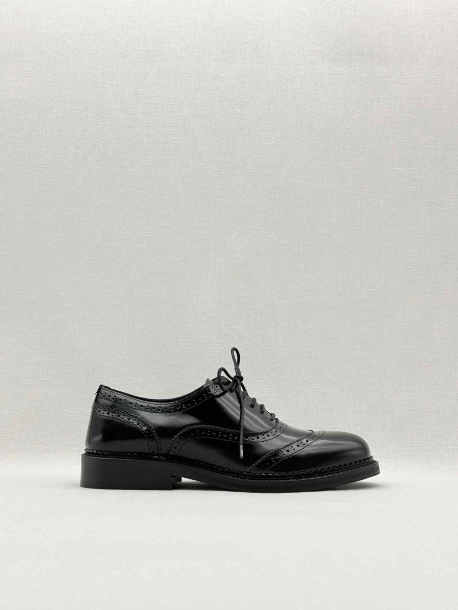 Pre - loved & OTHER STORIES Black Size EU 40 Oxfords at Reems Closet