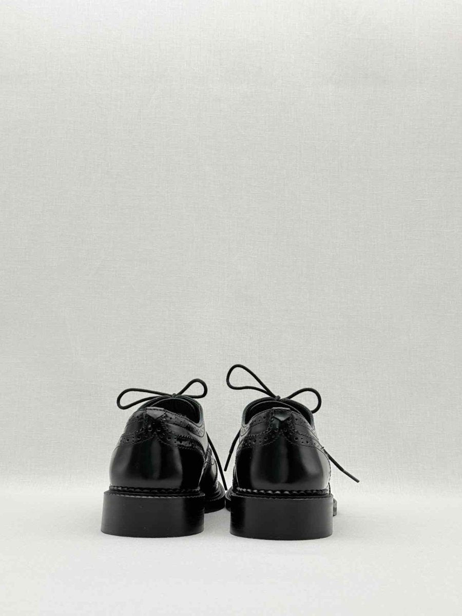 Pre - loved & OTHER STORIES Black Size EU 40 Oxfords at Reems Closet