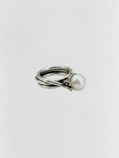 Pre - loved PANDORA Fashion Ring at Reems Closet