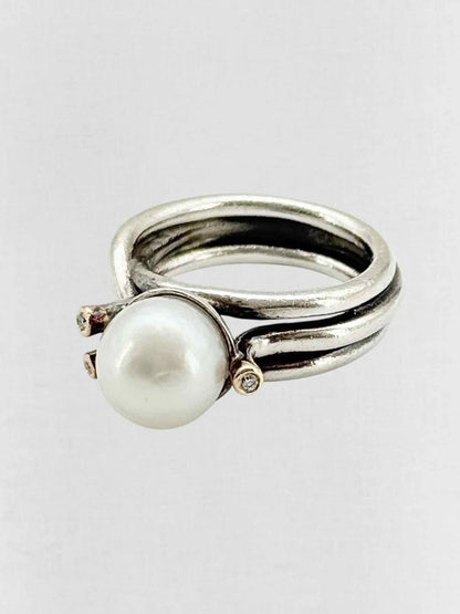 Pre - loved PANDORA Fashion Ring at Reems Closet