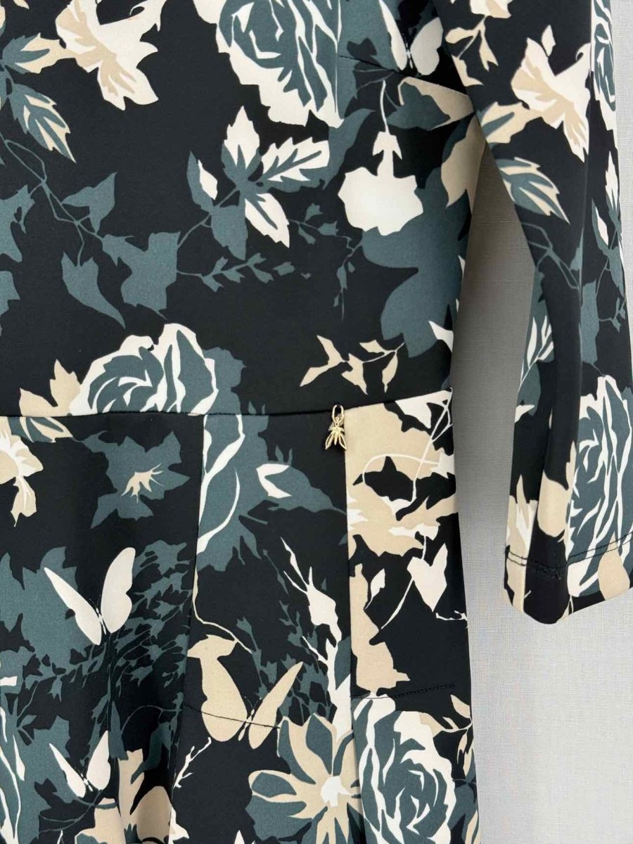 Pre-loved PATRIZIA PEPE Size US 6 Short Dress at Reems Closet
