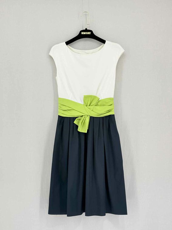 Pre-loved PAULE KA White Multicolor Size US 4 Knee Length Dress at Reems Closet