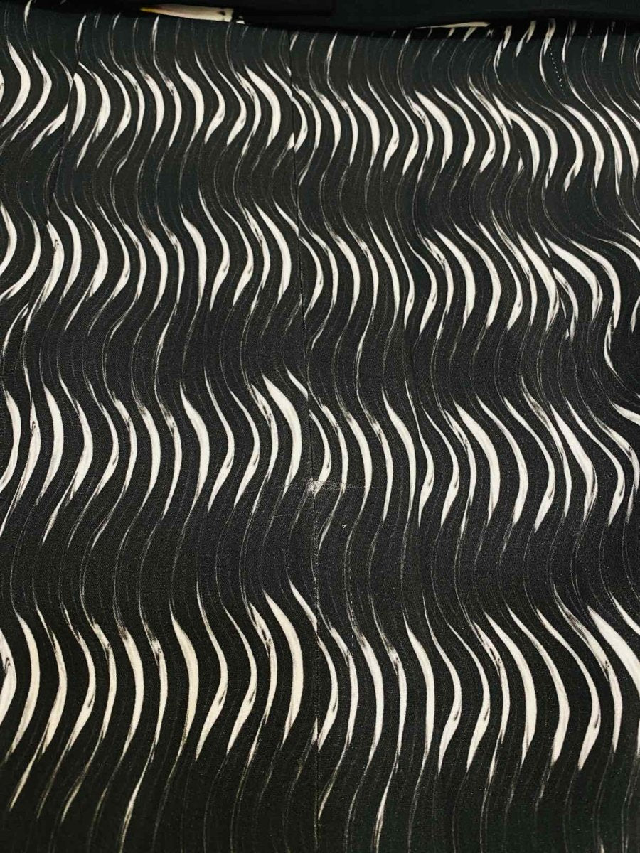 Pre - loved PETER PILOTTO Black & White Size US 8 Knee Length Dress at Reems Closet