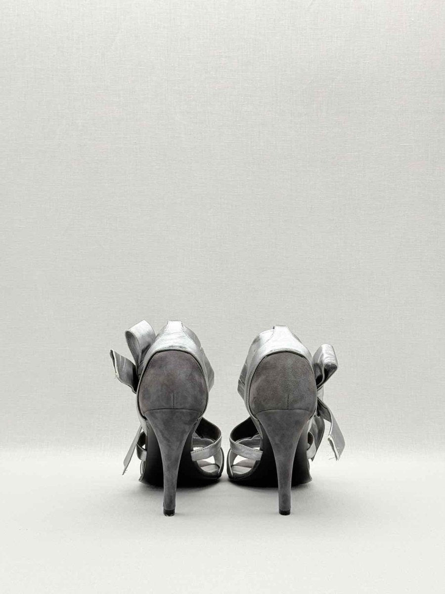 Pre-loved PIERRE HARDY Black & Silver Size EU 37.5 Heeled Sandals at Reems Closet