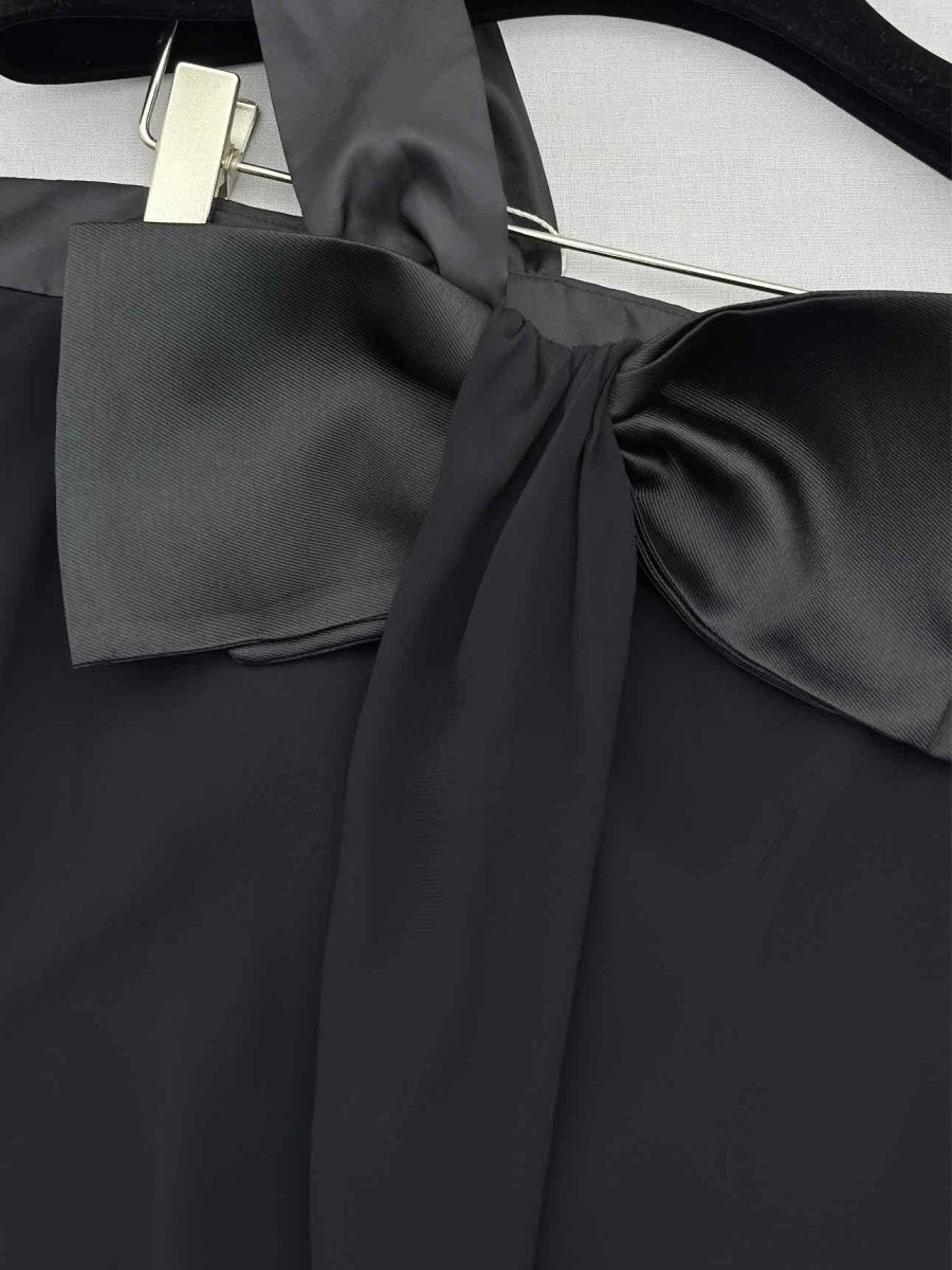 Pre-loved PINKO Black Size US 4 Top at Reems Closet