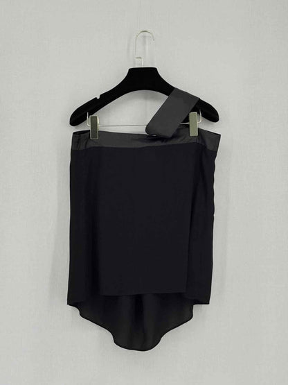 Pre-loved PINKO Black Size US 4 Top at Reems Closet