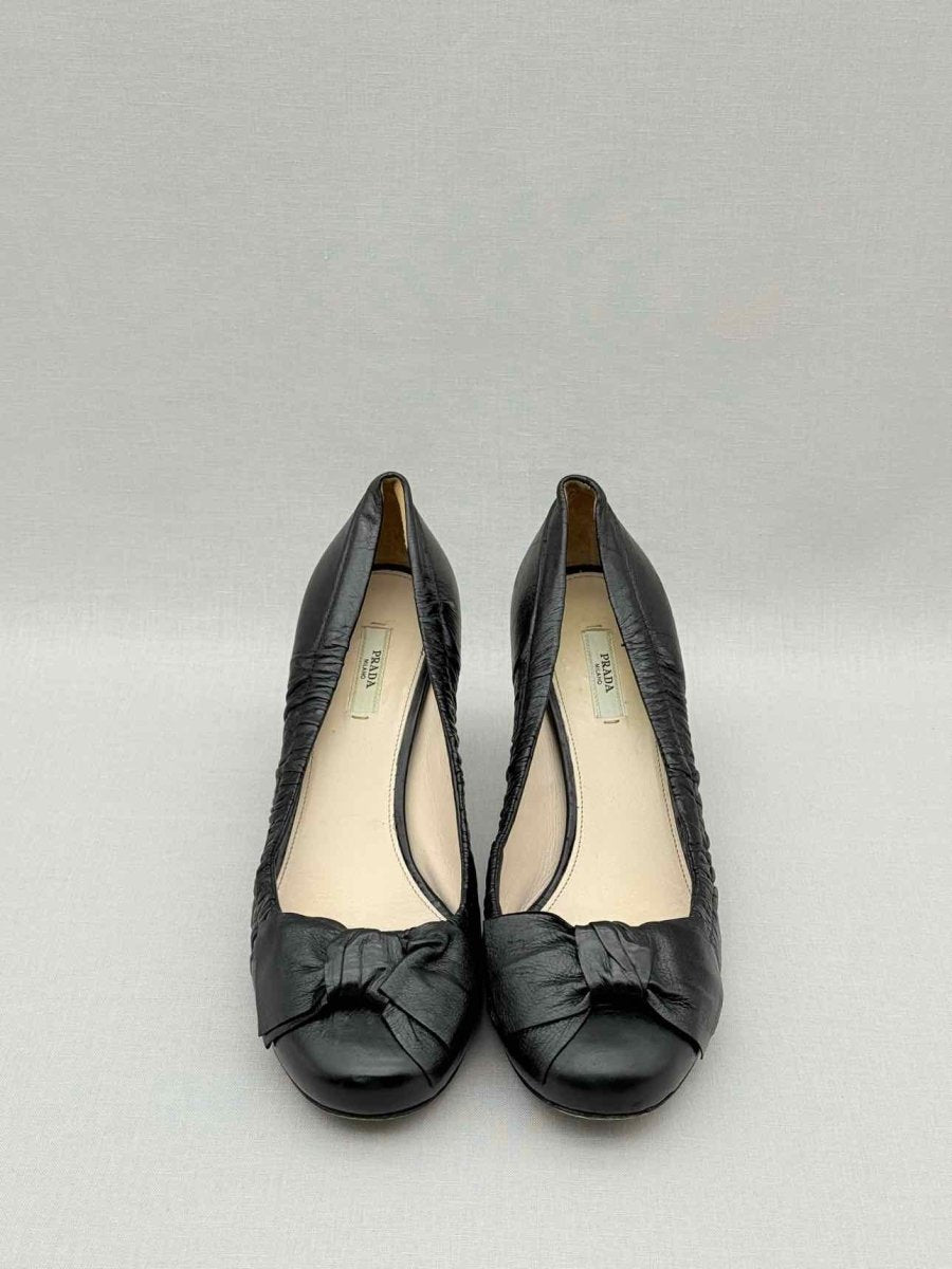 Pre - loved PRADA Black Size EU 41 Pumps at Reems Closet