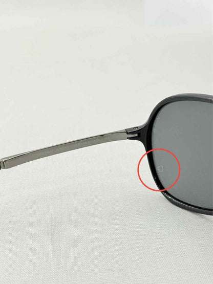 Pre - loved PRADA Black Sunglasses at Reems Closet