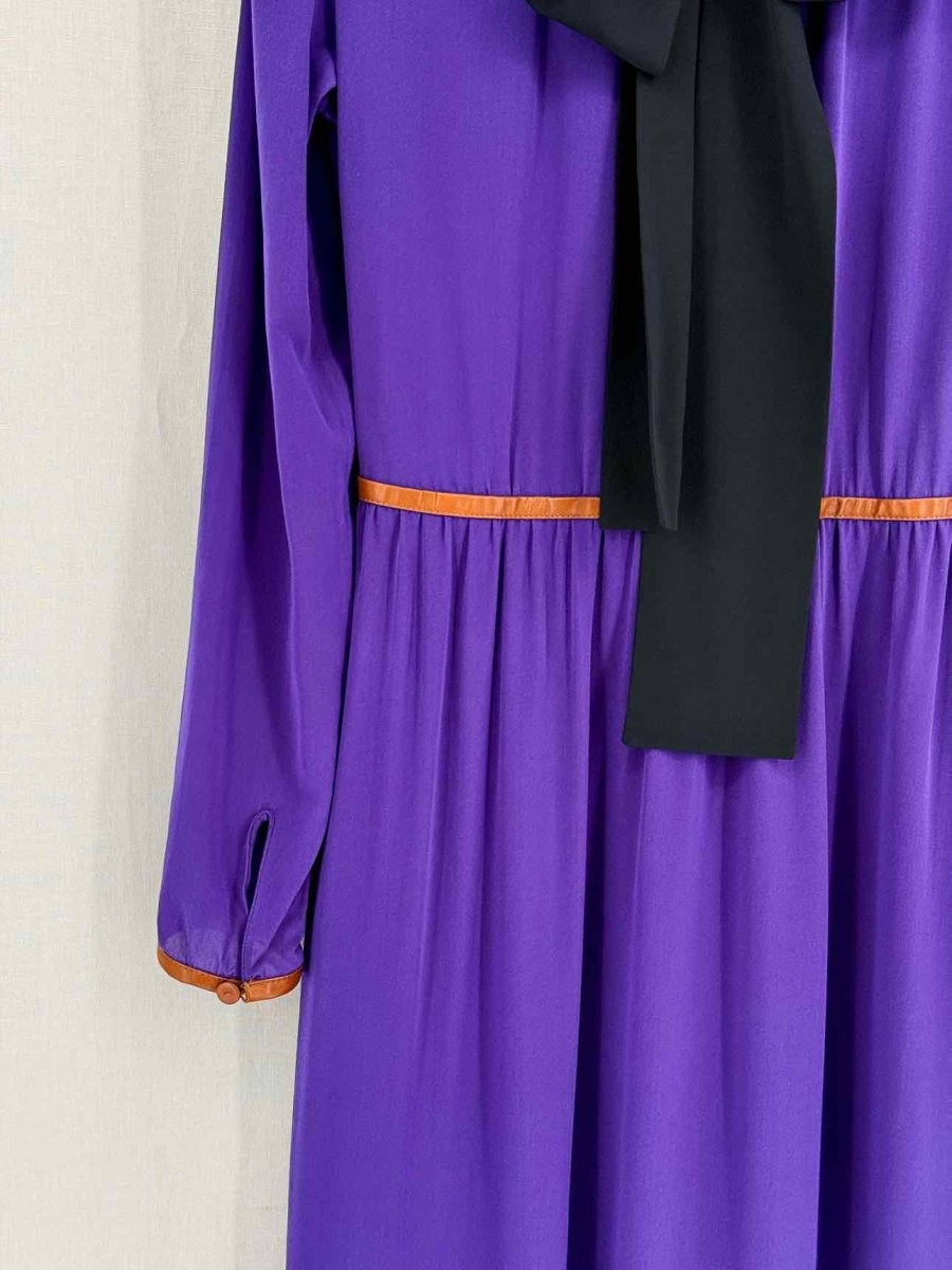 Pre-loved PRADA Fall 2014 Purple & Black Size US 4 Long Dress at Reems Closet