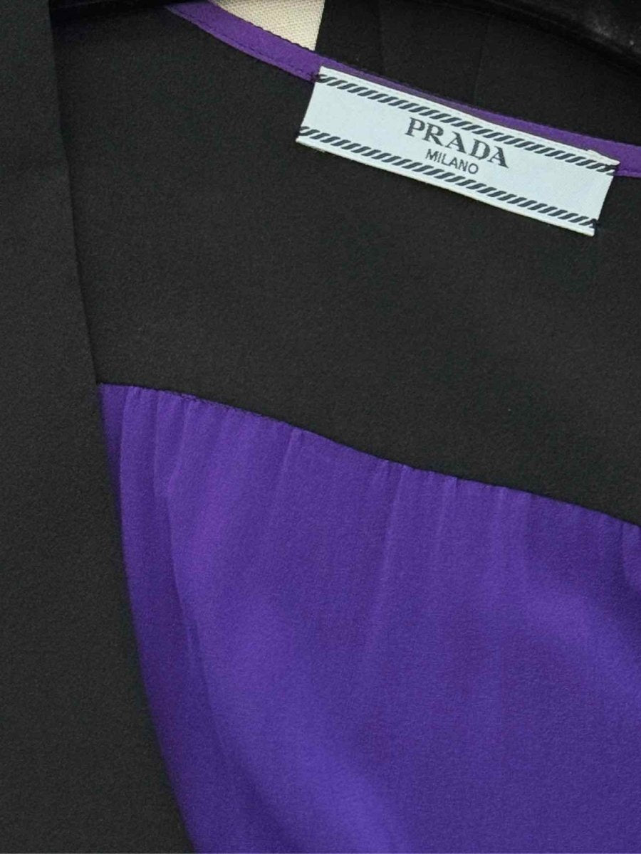 Pre-loved PRADA Fall 2014 Purple & Black Size US 4 Long Dress at Reems Closet